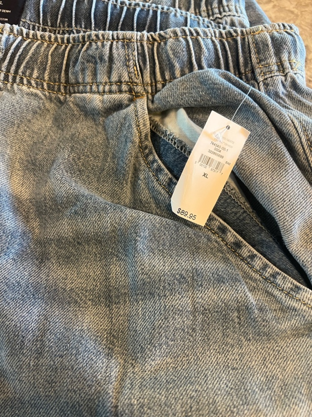 NWT Gap barrel jeans